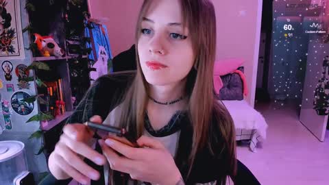 Snapshot of nanitamoore chatting on January 25, 8:10 pm Monday-Friday 12-4 AM and 6-9 AM New York time online show from January 25, 8:10 pm
