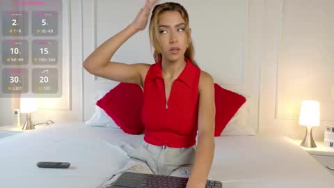 Snapshot of nany_model25 chatting on October 14, 8:11 pm nany_model25 online show from October 14, 8:11 pm