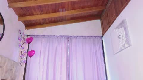 nanymatrioska online show from April 25, 6:49 pm