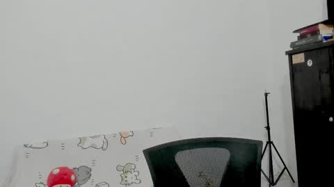  Naoko  online show from November 17, 12:11 am