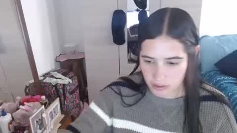 naomi_d online show from May 11, 9:34 pm