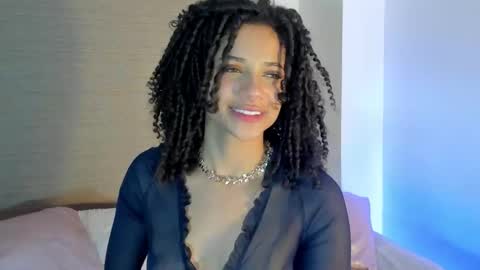 naomidawson online show from November 4, 12:48 am