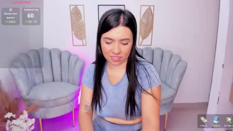 Snapshot of naomii_campbell_ chatting on October 16, 9:39 pm Naomi Campbell online show from October 16, 9:39 pm