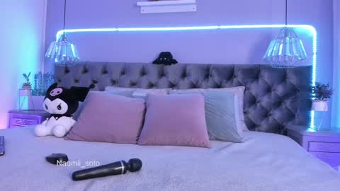 Snapshot of naomii_soto chatting on January 23, 1:13 pm Naomi online show from January 23, 1:13 pm