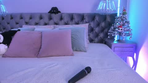 Snapshot of naomii_soto chatting on December 27, 10:48 pm Naomi online show from December 27, 10:48 pm