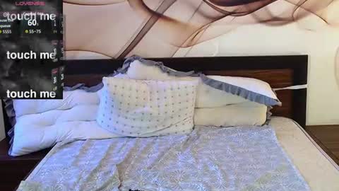NaomiScarlett online show from June 19, 9:24 am
