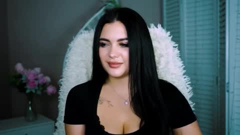 naomiwilsons online show from September 16, 1:41 pm