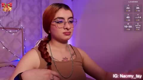 Naomy  online show from December 5, 4:01 am