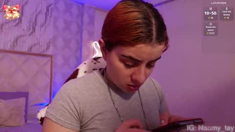 Naomy  online show from November 30, 3:11 am