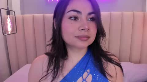 Naomy  online show from July 23, 10:45 am