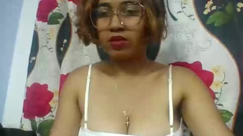 narindra884634 online show from April 23, 5:15 am