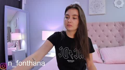 Snapshot of nashlyfontanna chatting on January 21, 1:43 pm Nashly Fontana online show from January 21, 1:43 pm
