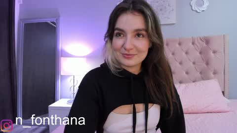 Snapshot of nashlyfontanna chatting on December 27, 2:12 pm Nashly Fontana online show from December 27, 2:12 pm