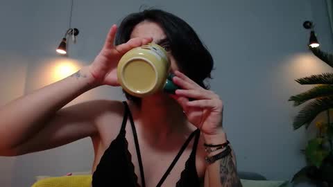 Snapshot of nat_ashax chatting on October 24, 9:27 am nat_ashax online show from October 24, 9:27 am