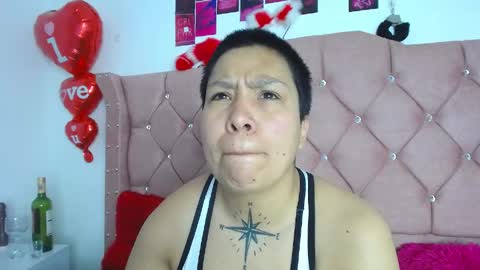 nat_evans8 online show from April 24, 3:20 am