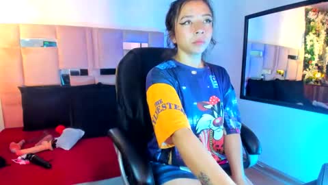 Snapshot of natacha_black00 chatting on February 20, 3:08 pm Natacha black online show from February 20, 3:08 pm