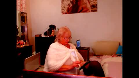 natali online show from February 27, 7:37 pm