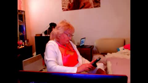 natali online show from March 1, 12:34 pm