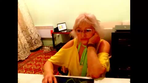 natali online show from December 22, 9:18 pm