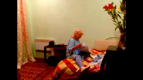 natali online show from April 25, 7:11 pm