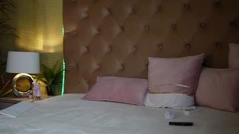 Snapshot of nataliareina chatting on January 30, 7:48 pm Natalia online show from January 30, 7:48 pm