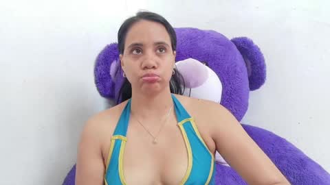 nataliavela online show from April 21, 3:52 pm