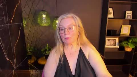 NataliCloud online show from April 18, 7:07 pm