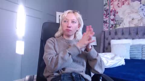 Natalie online show from February 19, 7:30 am