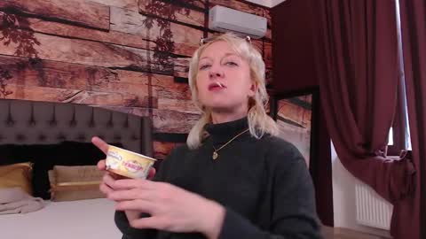 Natalie online show from January 15, 12:22 pm