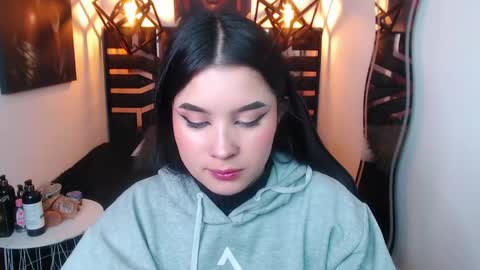 natalie  online show from April 22, 8:06 pm