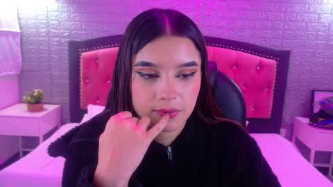 natalie  online show from January 6, 2:59 am