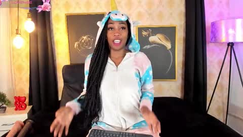 NATALIE online show from March 17, 12:42 pm