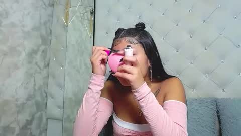 Natalie online show from February 12, 1:57 pm