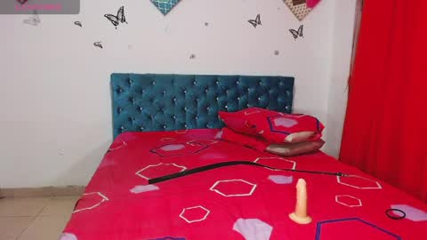 nataliiemars online show from March 30, 12:32 am