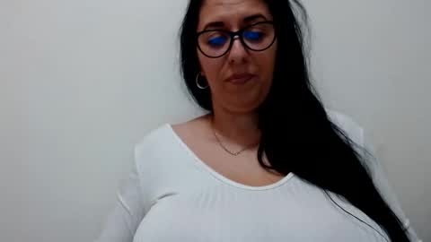 Snapshot of natally565656 chatting on October 18, 1:58 pm natally online show from October 18, 1:58 pm