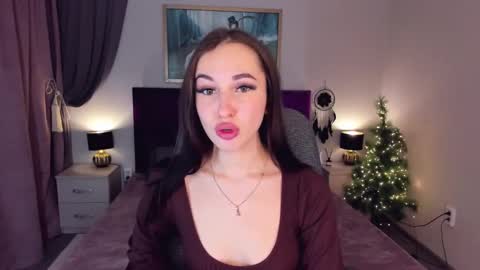 Snapshot of natalyfreman chatting on January 3, 11:46 am Nataly online show from January 3, 11:46 am