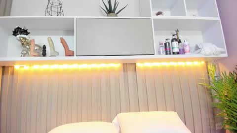 Snapshot of natalywilliams chatting on October 13, 12:41 pm Nataly online show from October 13, 12:41 pm