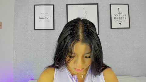 Snapshot of natasha_harpper chatting on February 4, 10:54 am Natasha online show from February 4, 10:54 am