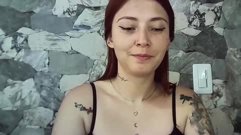 Snapshot of natasha_kein chatting on December 13, 5:00 pm natalia online show from December 13, 5:00 pm