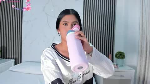 Natasha online show from April 6, 11:06 pm