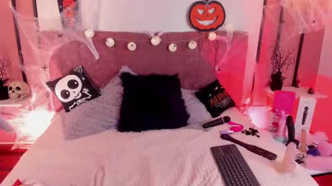 Snapshot of nathalia_stone chatting on October 4, 7:29 pm nathalia_stone online show from October 4, 7:29 pm