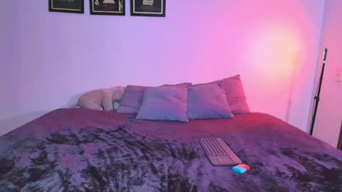 nathaly_evans18 online show from May 24, 6:01 am
