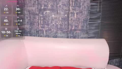        online show from November 4, 8:47 pm