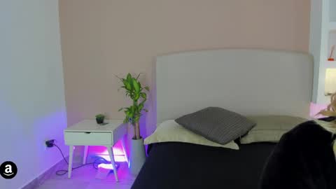 NATHALY  online show from April 22, 10:45 am