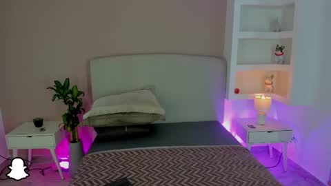 NATHALY  online show from June 11, 10:45 am