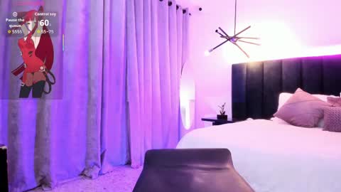 nattashaa online show from April 20, 6:11 pm