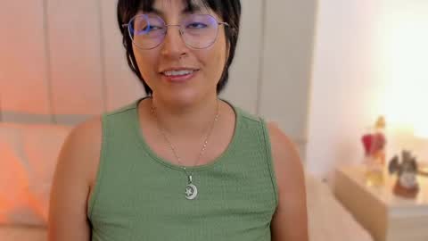 Nathalie online show from May 7, 9:07 pm