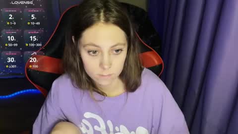 natural_babe666 online show from April 21, 1:42 am