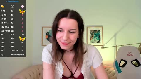 Melisa  FOLLOW ME  online show from January 25, 1:46 pm