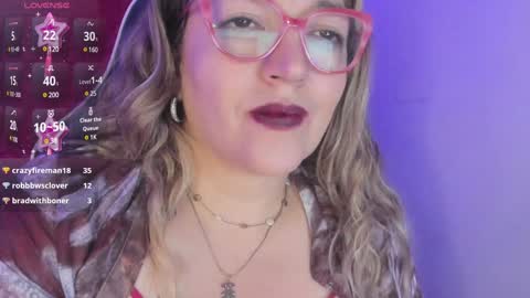 Snapshot of naty__mature_ chatting on January 26, 10:23 am Nataly online show from January 26, 10:23 am